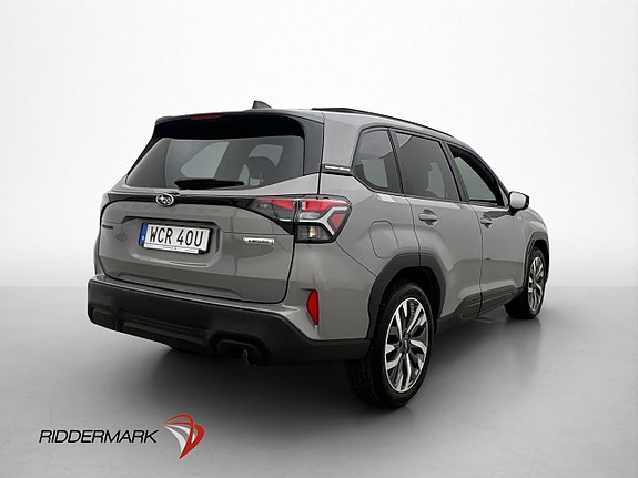 Subaru Forester 8 of 30