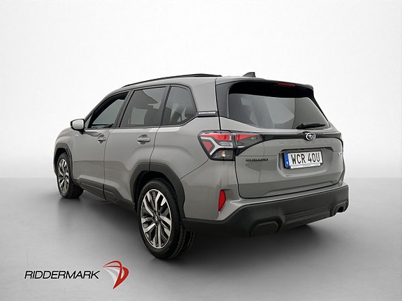 Subaru Forester 5 of 30