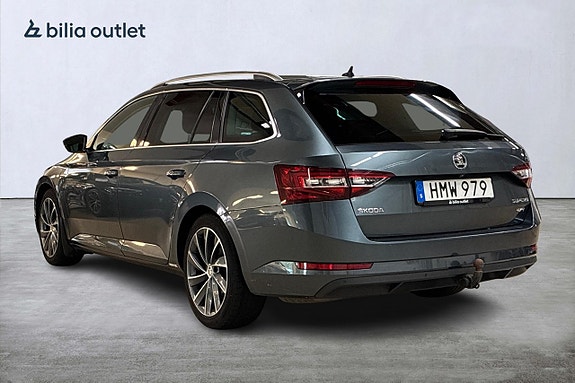 Skoda Superb 8 of 29