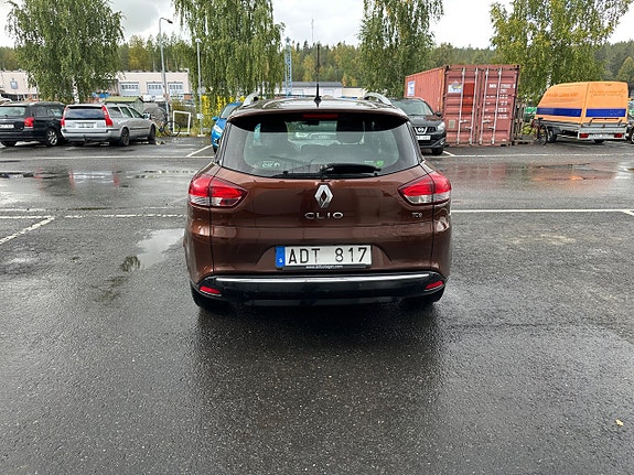 Renault Clio 11 of 11