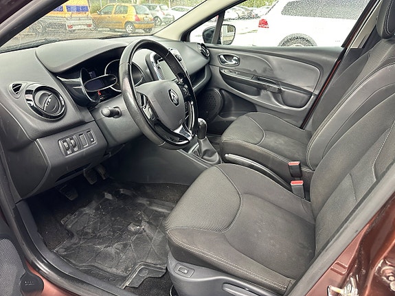 Renault Clio 5 of 11