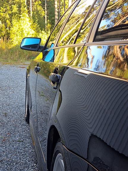 BMW 523i 6 of 6