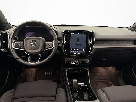 Volvo XC40 26 of 30