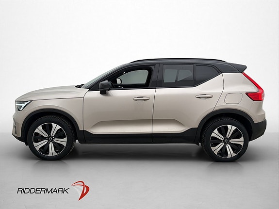 Volvo XC40 5 of 30