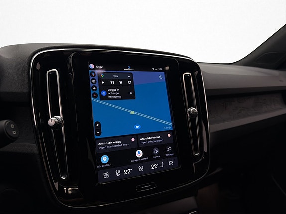Volvo XC40 20 of 30