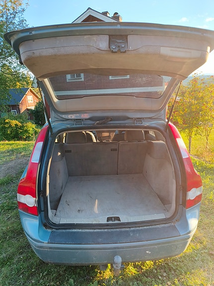 Volvo V50 3 of 7