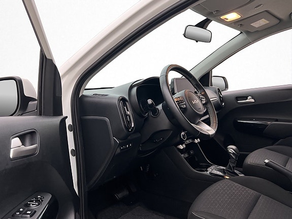 Kia Picanto 9 of 30