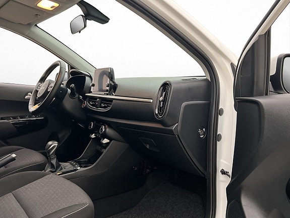 Kia Picanto 30 of 30