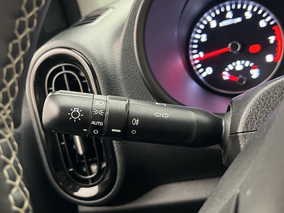 Kia Picanto 29 of 30