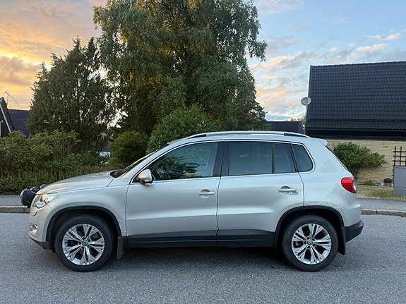 Volkswagen Tiguan 2 of 9