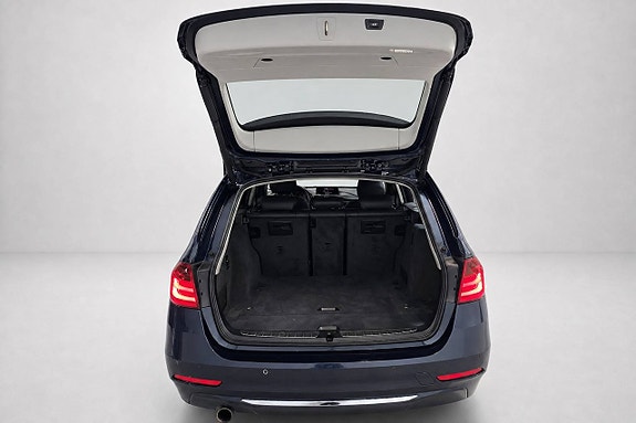 BMW 320d 8 of 28