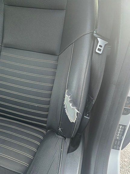 Volvo V50 2 of 14