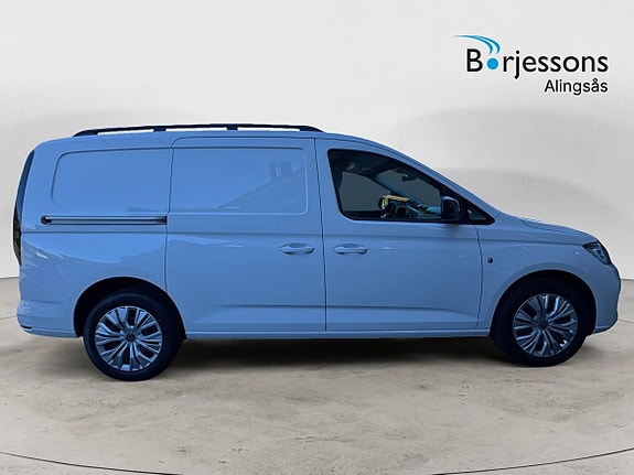 Volkswagen Caddy Maxi 2 of 12