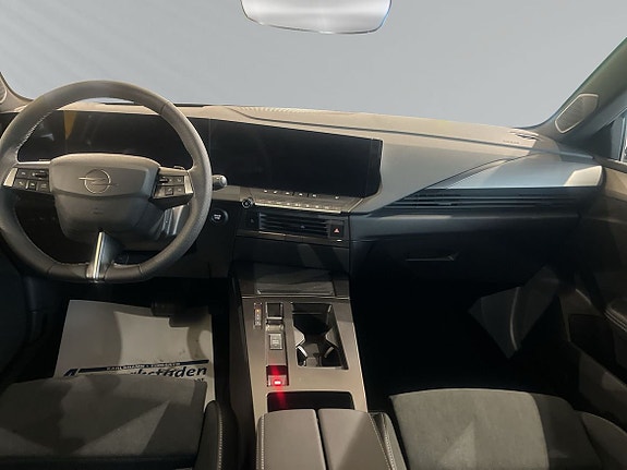 Opel Astra 8 of 8