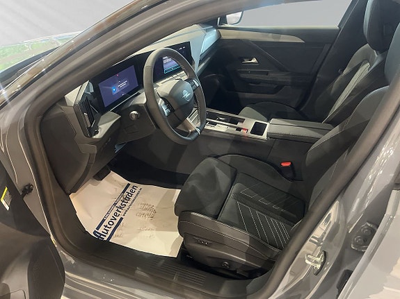 Opel Astra 6 of 8