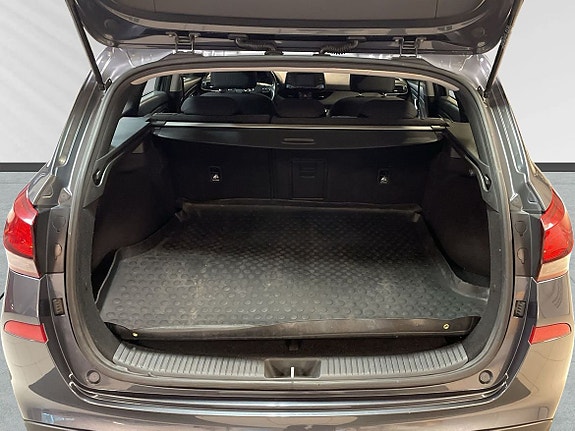 Hyundai i30 5 of 8