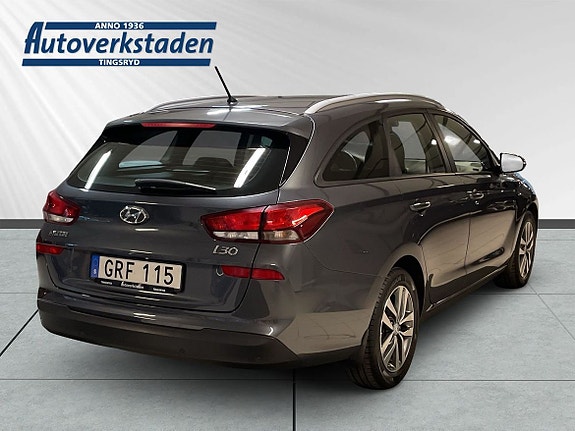 Hyundai i30 3 of 8
