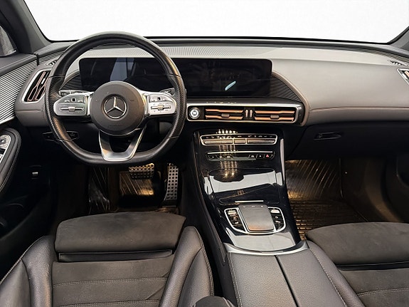 Mercedes-Benz EQC400 14 of 30