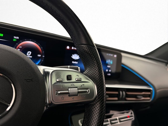 Mercedes-Benz EQC400 27 of 30