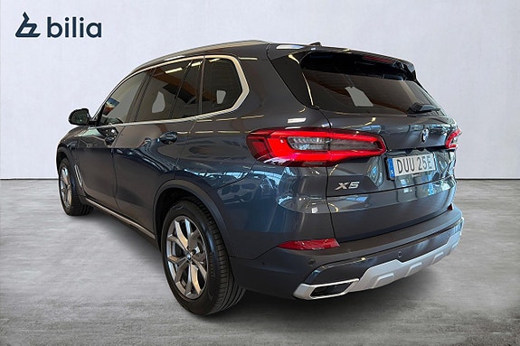 BMW X5 3 of 21