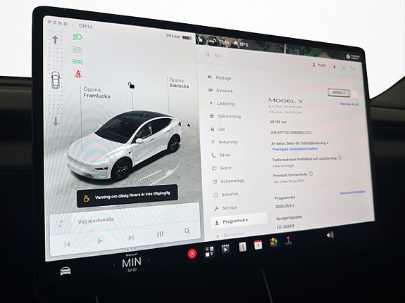 Tesla Model Y 27 of 30