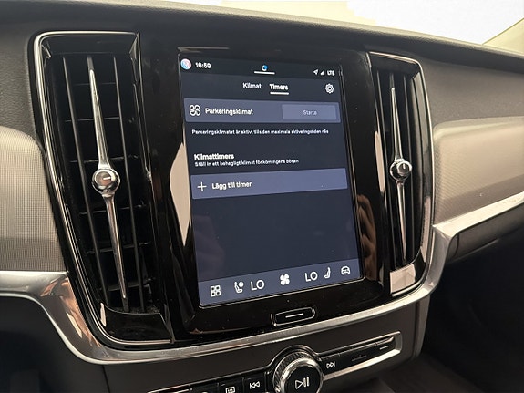 Volvo V90 Cross Country 26 of 30