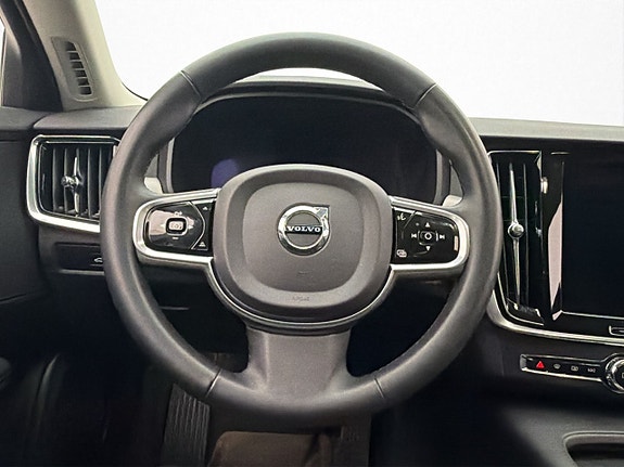 Volvo V90 Cross Country 15 of 30
