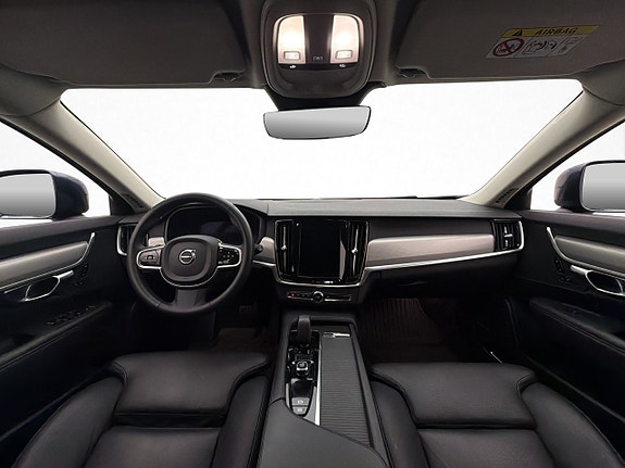 Volvo V90 Cross Country 14 of 30