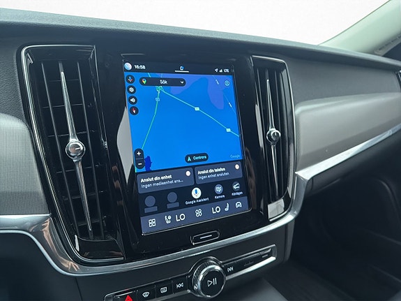 Volvo V90 Cross Country 22 of 30