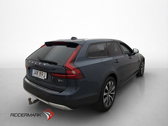 Volvo V90 Cross Country 8 of 30