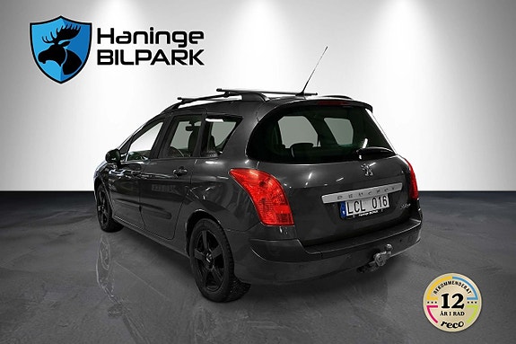 Peugeot 308 SW 9 of 19