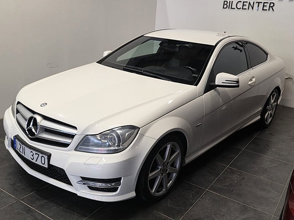 Mercedes-Benz C220 5 of 20
