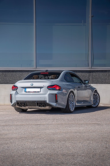 BMW M2 3 of 5