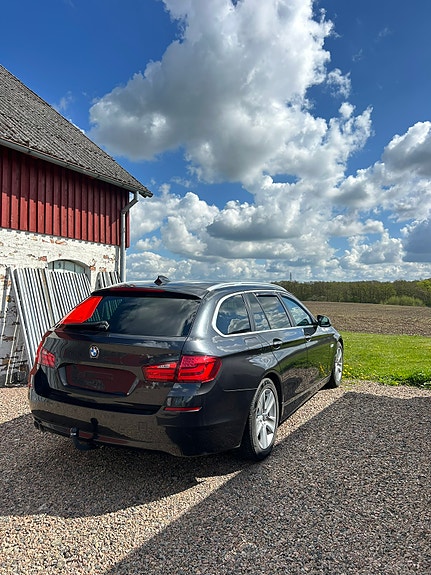 BMW 520d 2 of 7