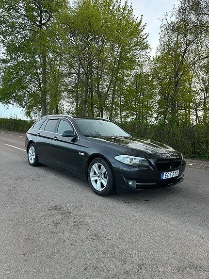 BMW 520d 3 of 7