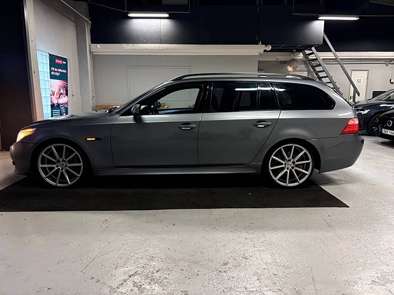 BMW 523i 5 of 12