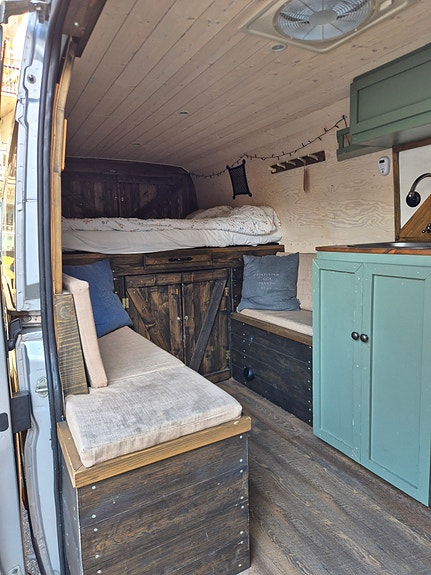 Peugeot Boxer 8 of 13