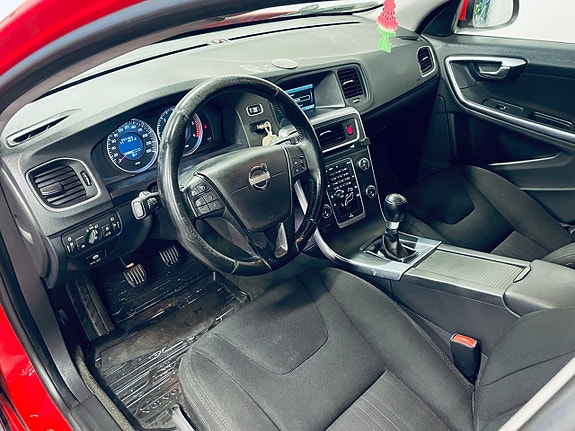 Volvo V60 6 of 10