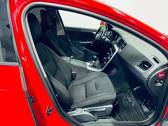 Volvo V60 8 of 10