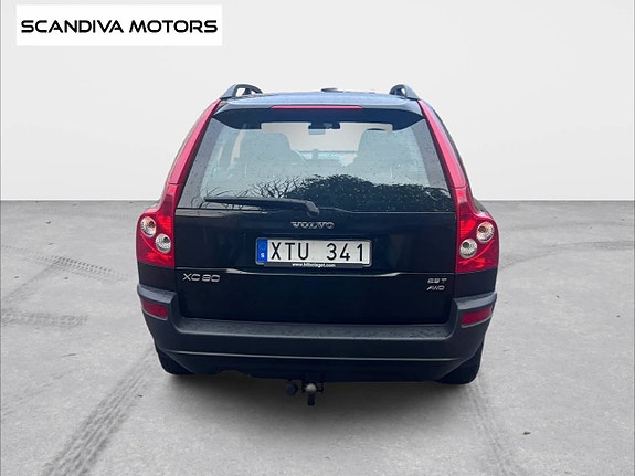 Volvo XC90 8 of 30