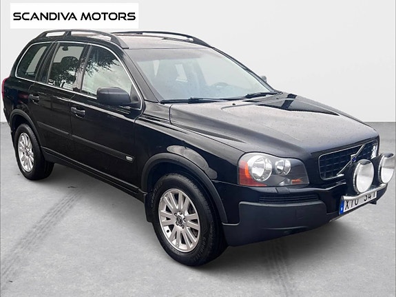 Volvo XC90 5 of 30