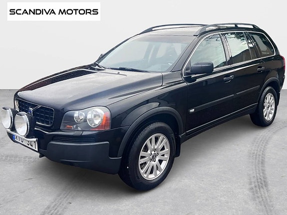 Volvo XC90 3 of 30