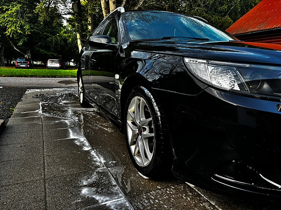 Saab 9-3 3 of 5