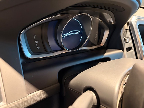 Volvo XC60 23 of 25