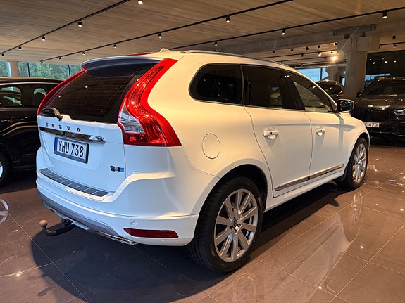 Volvo XC60 6 of 25
