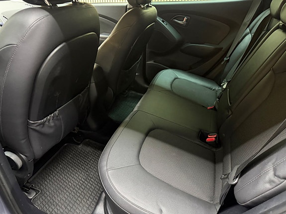Hyundai ix35 8 of 17