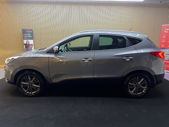 Hyundai ix35 2 of 17