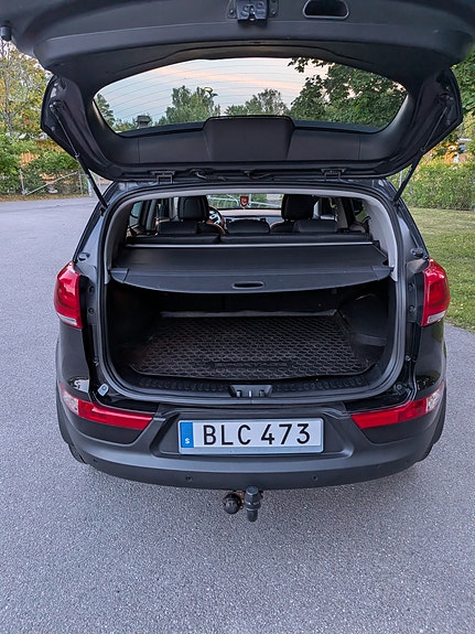 Kia Sportage 4 of 9