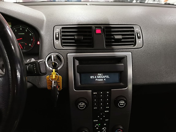 Volvo S40 16 of 16
