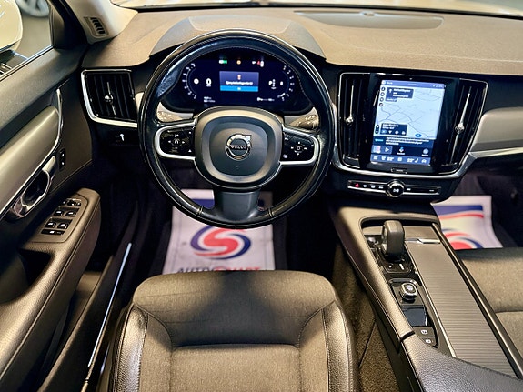 Volvo V90 9 of 17